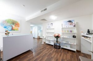 Eingang und Kassenbereich